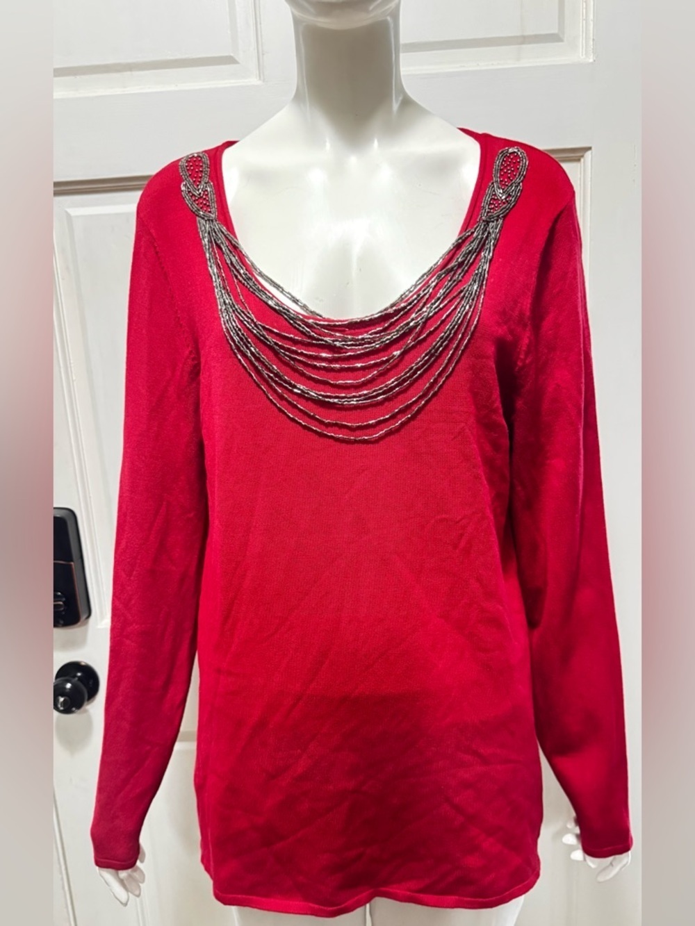 Reba Red Scoop Neck Long-Sleeve Top with Beaded Necklace Detaili Size Large A